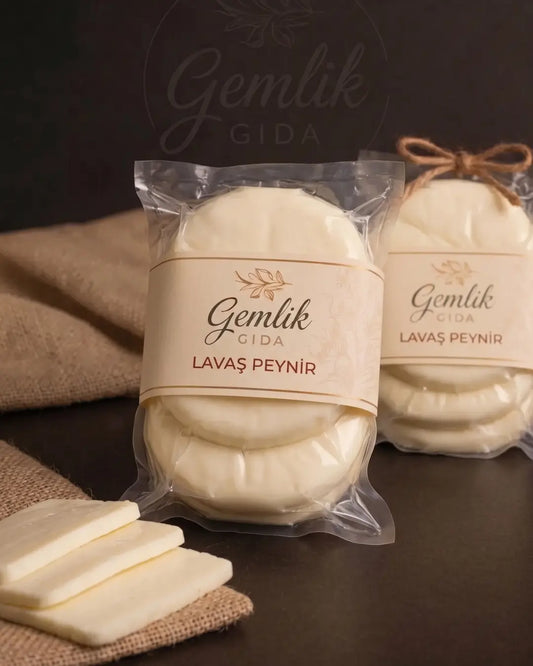 Geleneksel Yöntemle Hazırlanmış Tam Yağlı Lavaş Peyniri