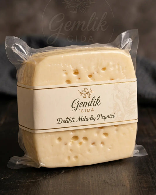 Şirden Mayalı Bol Gözenekli Hakiki Mihaliç (Kelle) Peyniri